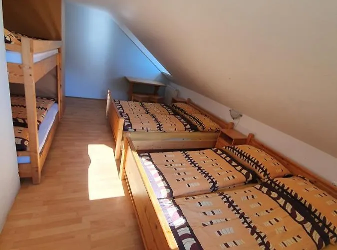 Gæstehus Pr` Florjan 3*