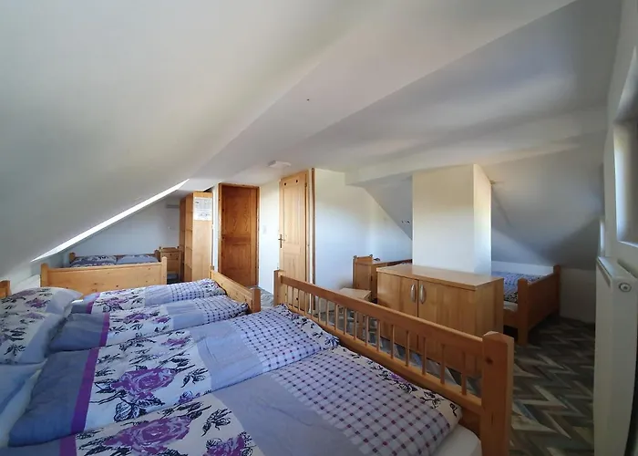 Πανσιόν Pr' Florjan 3*